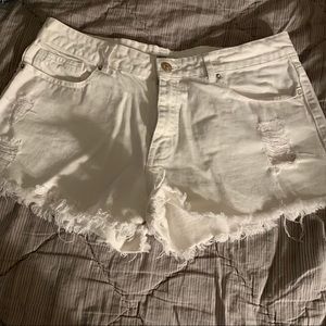 WORN - white cut off shorts